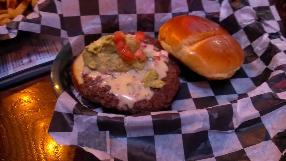 Hamburger Deluxe